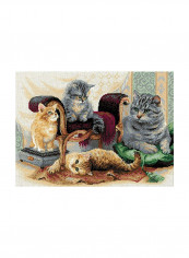 14-Piece Cross Stitch Kit Red/Gold/Green