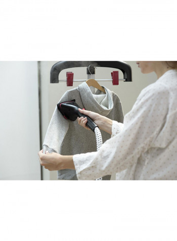 Master Precision Garment Steamer 1500W 1500 W IT6540E0 Black/Red