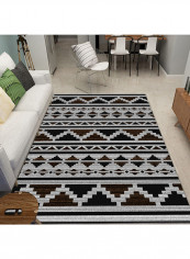 Geometric Pattern Carpet Black/White 140x200cm
