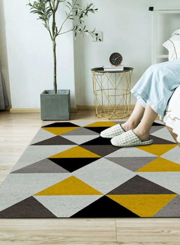 Living Room Floor Simple Triangles Print Anti-Slip Cozy Rug Yellow 140*200(W*L)cmcm