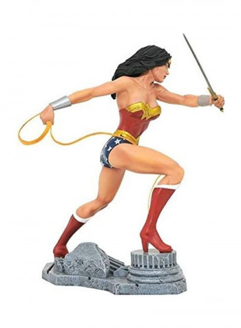 Wonder Woman PVC Figure 11X9X8inch