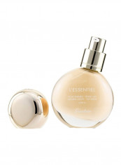 L’Essentiel 16H Natural Glow Foundation SPF20 00W Porcelain Warm