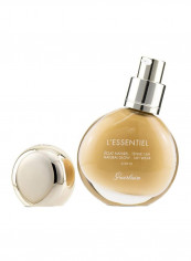 L’Essentiel 16H Natural Glow Foundation SPF20 04W Medium Warm