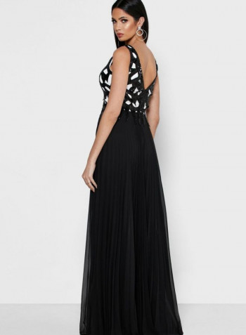 Embellished Maxi Dress Black
