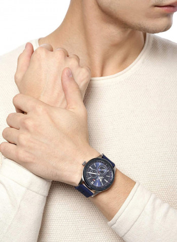 Men's Water Resistant Analog Watch 1791635