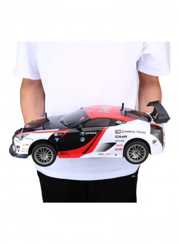 RC Model Car With 2 Batteries 55 x 20.5 x 17.5cm