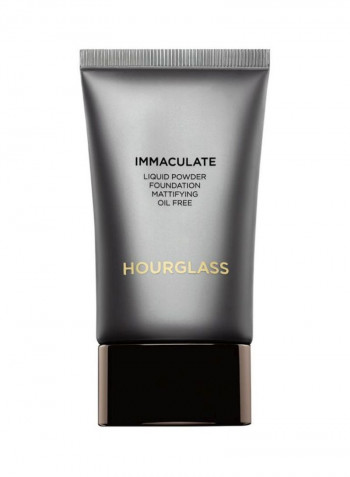 Immaculate Liquid Powder Foundation Golden