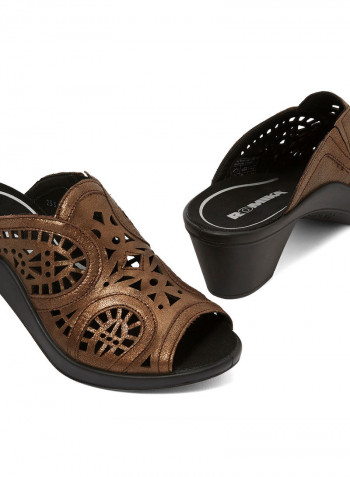 Leather Mid Heel Sandals Brown