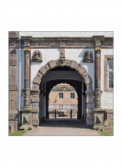 Castles Of The Weser Renaissance Hardcover