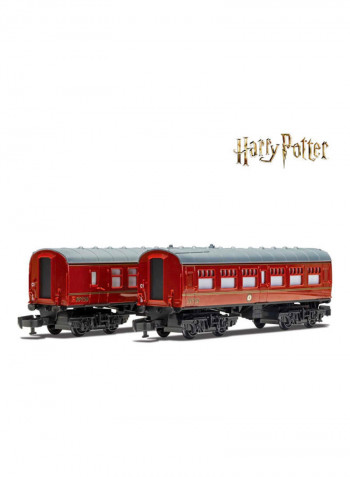 Harry Potter Hogwarts Express Train Set 712049 186 x 127cm