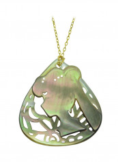18 Karat Gold Lady Face Drop Shape Mother Of Pearl Pendant Necklace