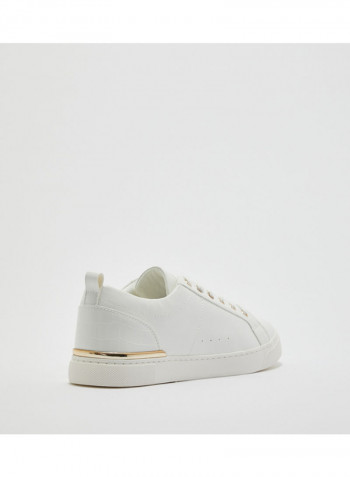 Dilathiel Stitching Pattern Sneakers White