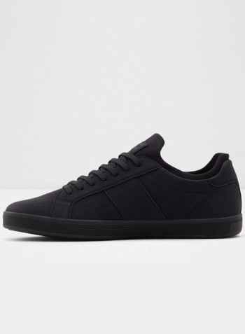 Prayrien Low Top Sneakers Black