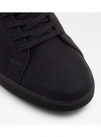 Prayrien Low Top Sneakers Black
