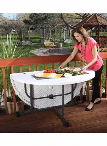 Round Fold-In-Half Table White/Silver 152.4x152.4x75.7cm