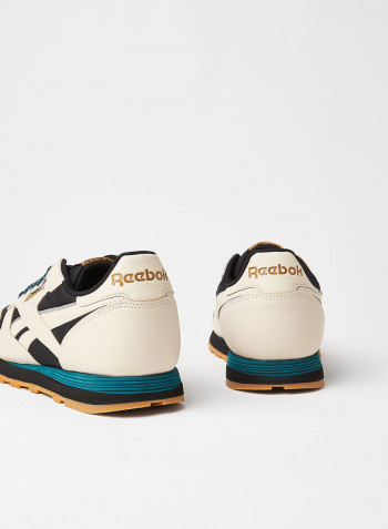 Classic Leather Sneakers Beige/Black