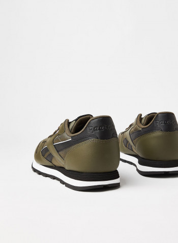 Classic Leather Sneakers Green