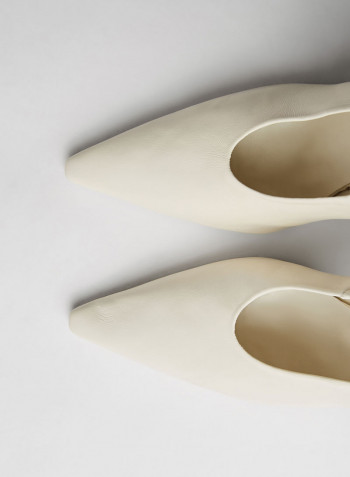 Plain Slip On Pumps Offwhite
