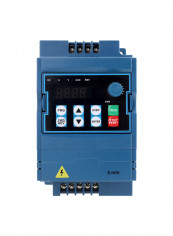 Spindle Inverter 3 Phase Frequency Inverter For Motor Speed Controller VFD Multicolour 21 x 17 x 21centimeter