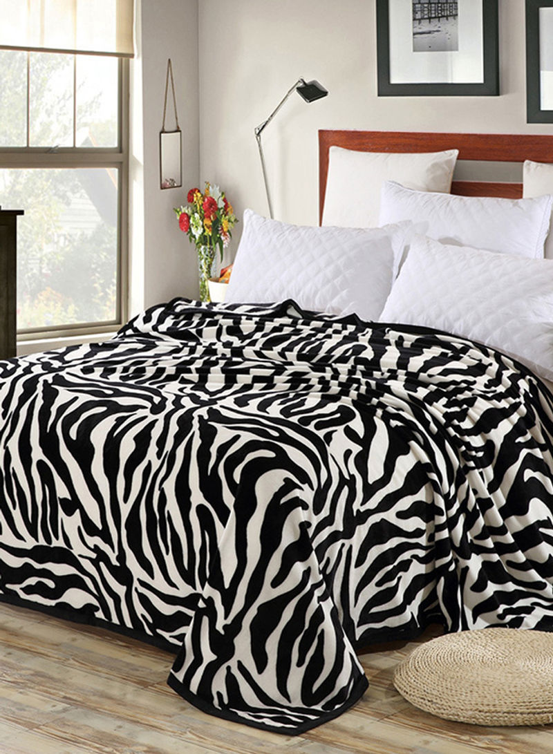 Thick Warm Comfy Bed Blanket Cotton Black 200x230centimeter