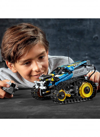 Technic Remote Controlled Stunt Racer Play Vehicle Set 42095 38.2 x 26.21 x 7.06cm