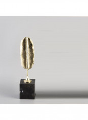 Italian Metal Leaf Ornament Gold/Black