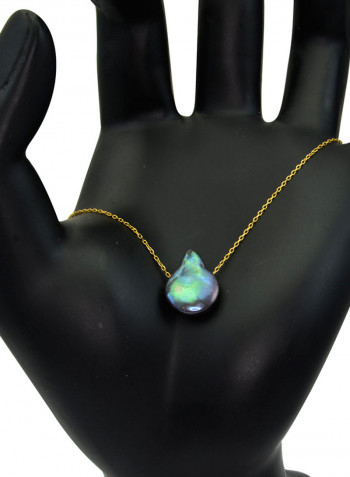 18 Karat Gold Drop Shape Mother Of Pearl Chain Bracelet