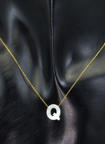 18 Karat Gold Q Letter Mother Of Pearl Pendant Necklace