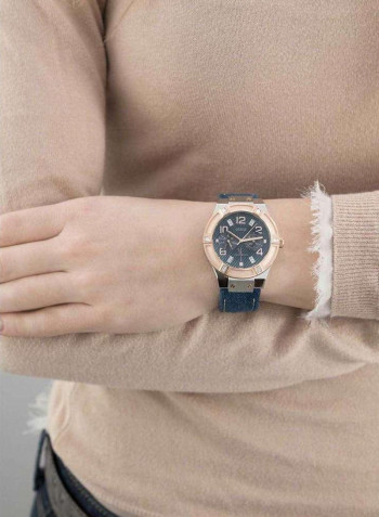 Women's Water Resistant Analog Watch W0289L1