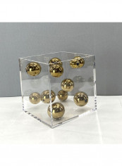 European Style Golden Ball Balanced Ornament Golden