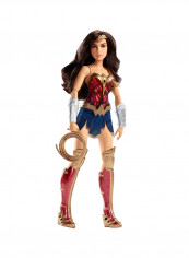 Wonder Woman With Lasso Of Truth Action Figure 12inch