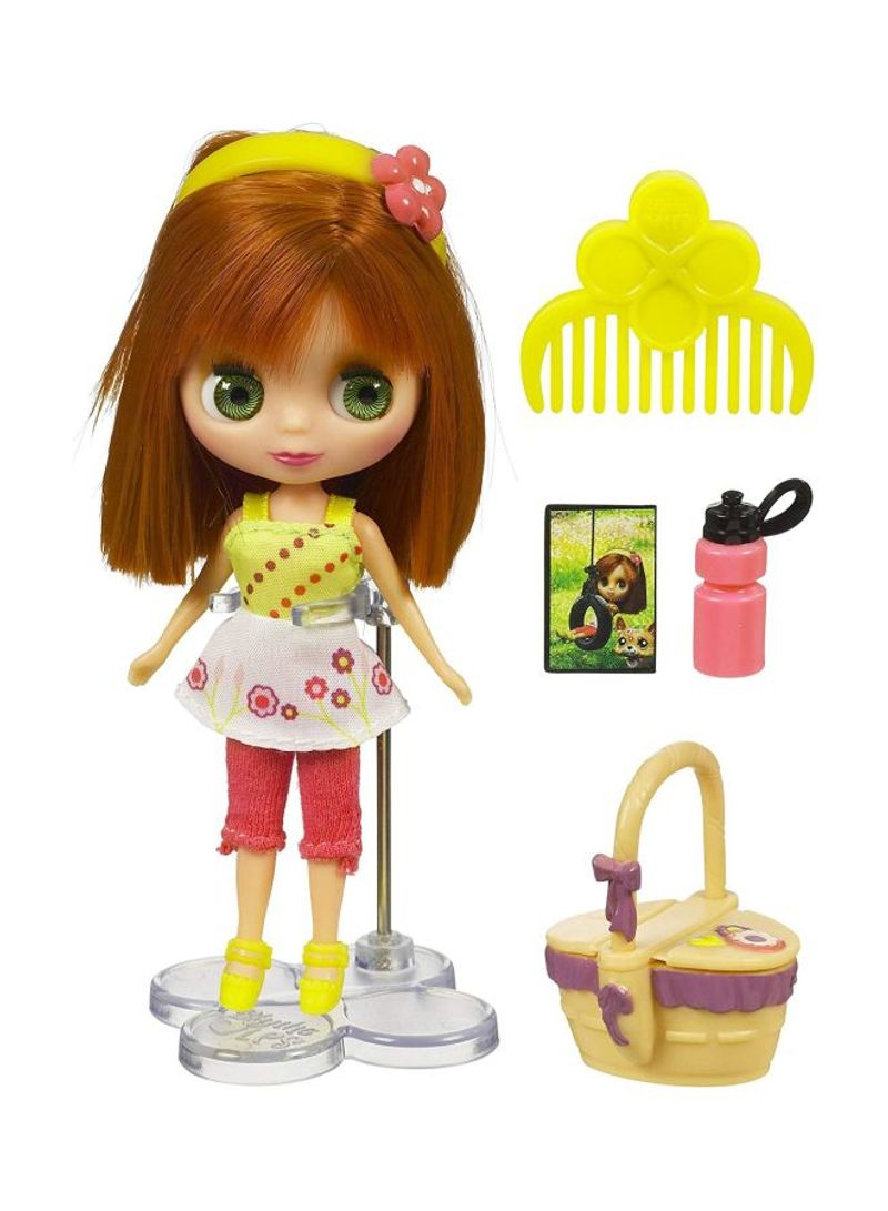 Outdoor Afternoon Blythe Doll Playset 28330