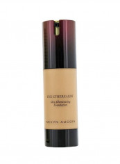 The Etherealist Skin Illuminating Foundation 07 Medium EF