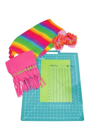 Fringe Cut Slotted Ruler Green