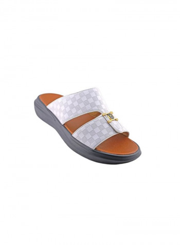 Casual Comfortable Arabic Sandals White