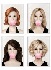 4-Piece Carrie Bradshaw Samantha Charlotte And Miranda With Bubblegum Framed Poster Set Multicolor 50 x 40centimeter
