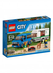 250-Piece City Van And Caravan Building Set 60117