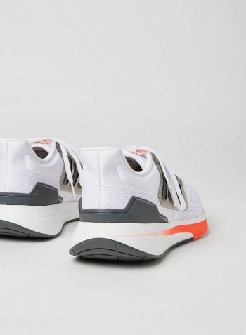 EQ21 Running Shoes أبيض