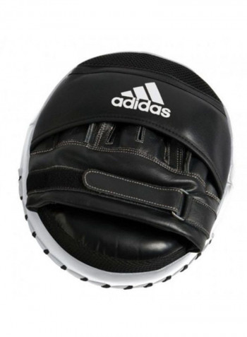 Pair Of Ultimate Classic Air Mitt Black/White 26x23x12cm