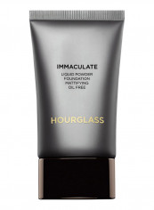 Immaculate Liquid Powder Foundation Light Beige reviews Immaculate Liquid Powder Foundation Light Beige