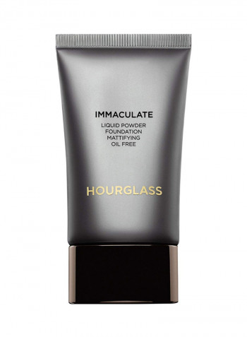 Immaculate Liquid Powder Foundation Ebony
