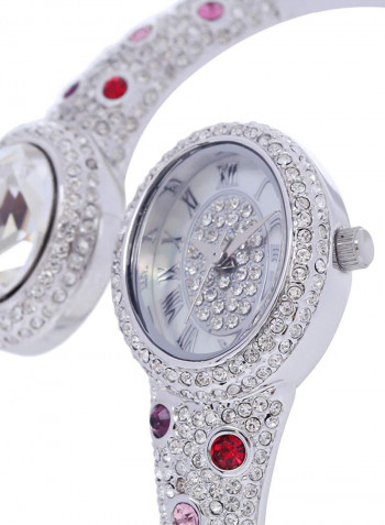 Women's Metal Analog Wrist Watch P-21873