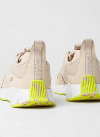 Zig Dynamica Sneakers Ecru