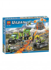 860-Piece Volcano Exploration Base Geological Prospecting Building Set 50x40x9cm