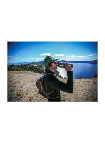 Chute Vacuum Insulated Water Bottle Jet 20ounce