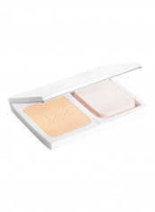 Diorsnow Compact Luminous Foundation SPF20 PA+++ 020 Light Beige
