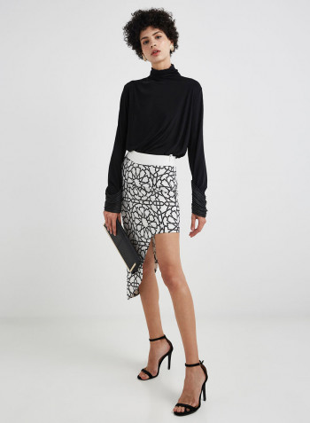 Asymmetric Skirt White