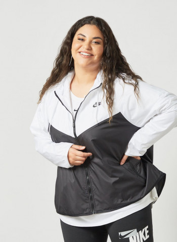Plus Size Sportswear Windrunner Jacket أبيض/ أسود