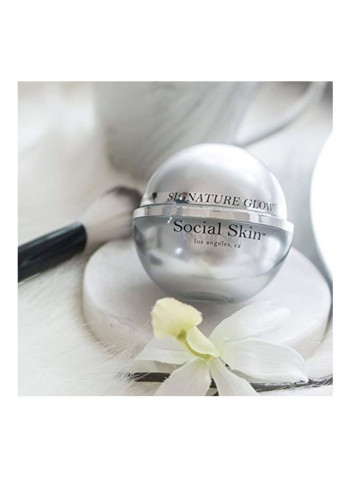Signature Glow Anti-Aging Daily Face Cream 50ml