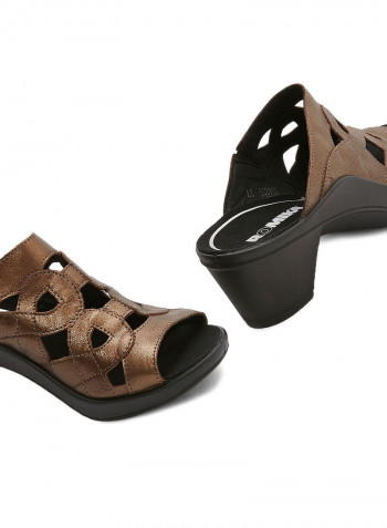 Leather Heel Sandals Brown